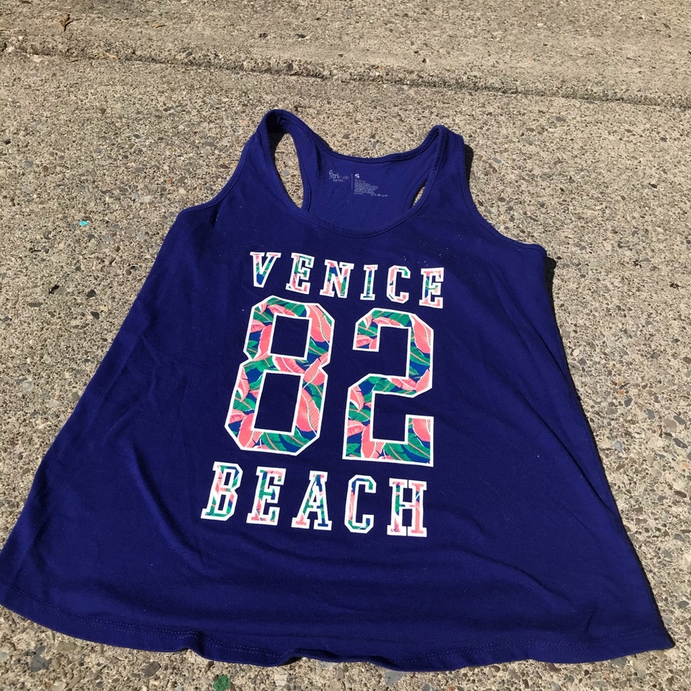 Juniors tank top
